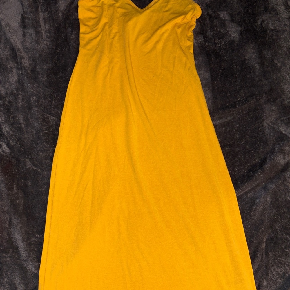 Forever 21 Mustard Yellow V-Neck Maxi Dress